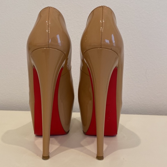 Authentic Christian Louboutin Heels 6" $1295 - Picture 4 of 7